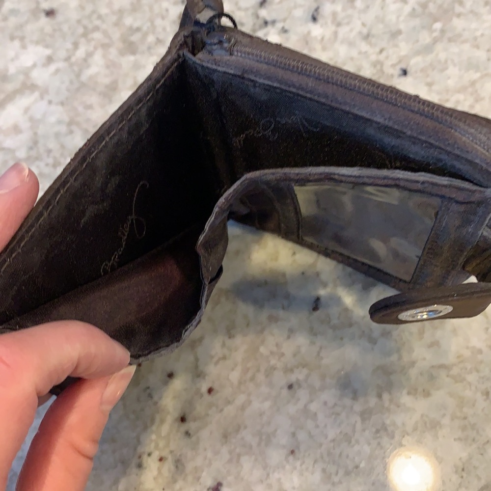 NWT Vera Bradley Chocolate Brown Wallet - Picture 6 of 8